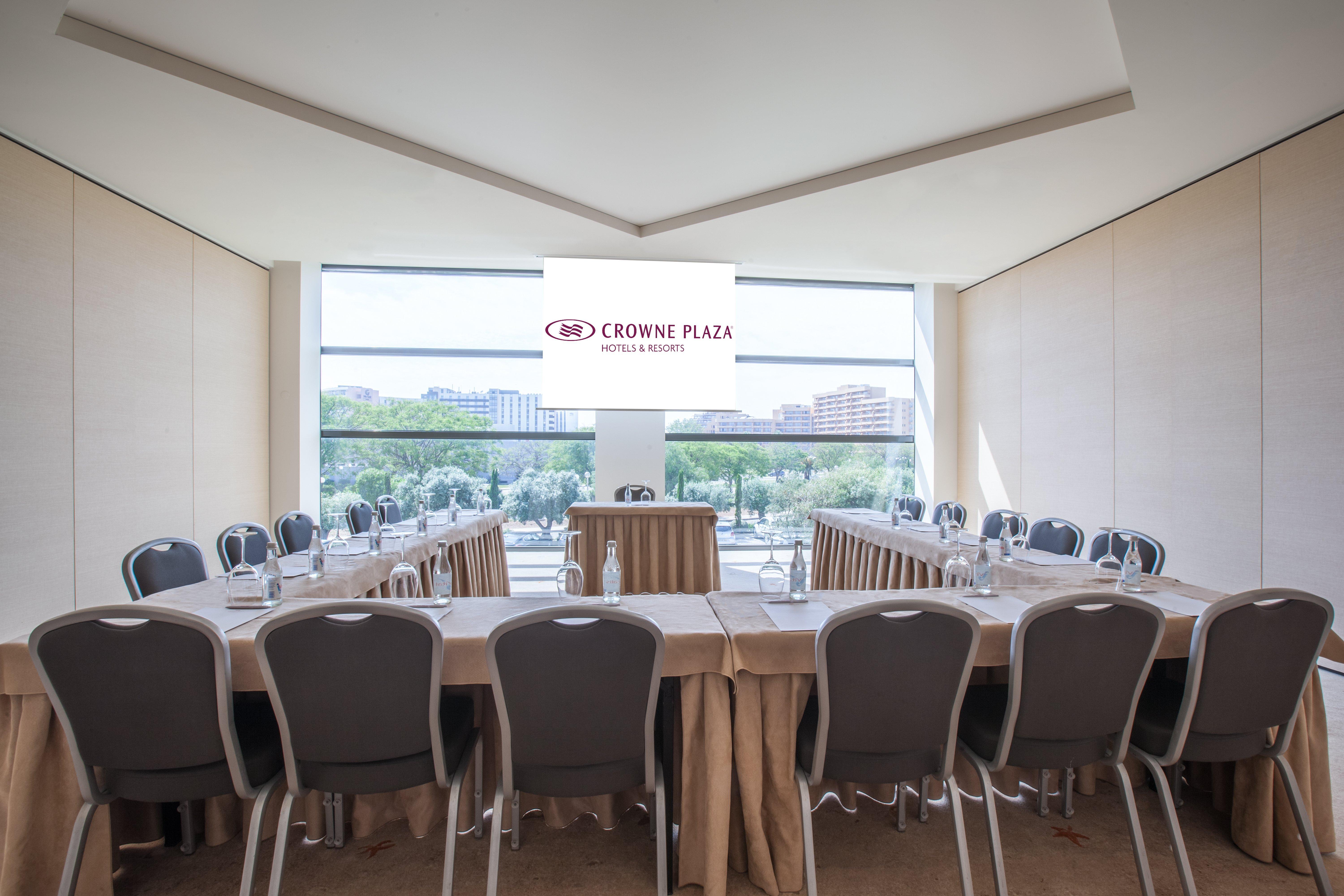 كراون بلازا فيلامورا المظهر الخارجي الصورة Meeting room