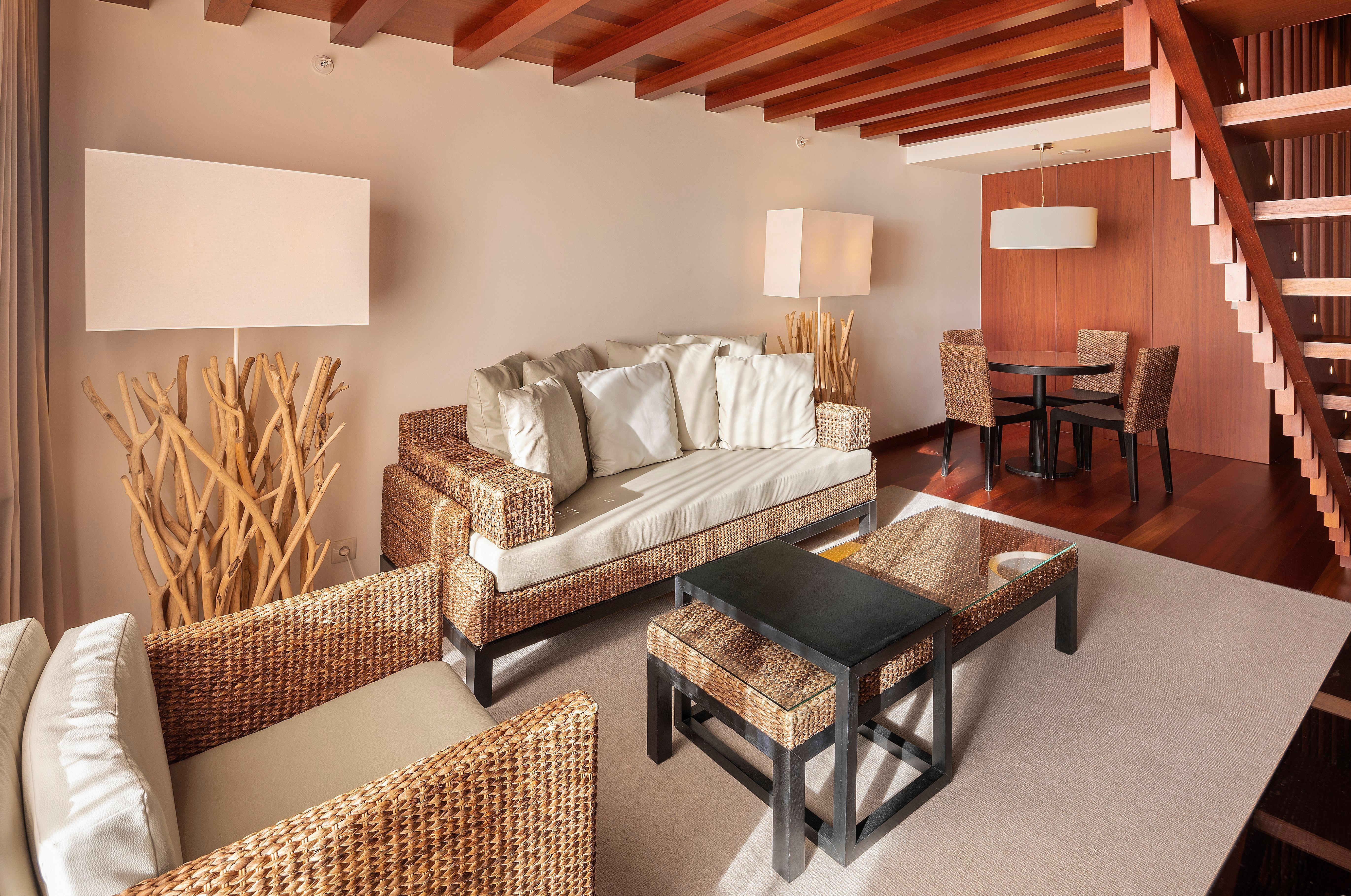 كراون بلازا فيلامورا المظهر الخارجي الصورة A living room