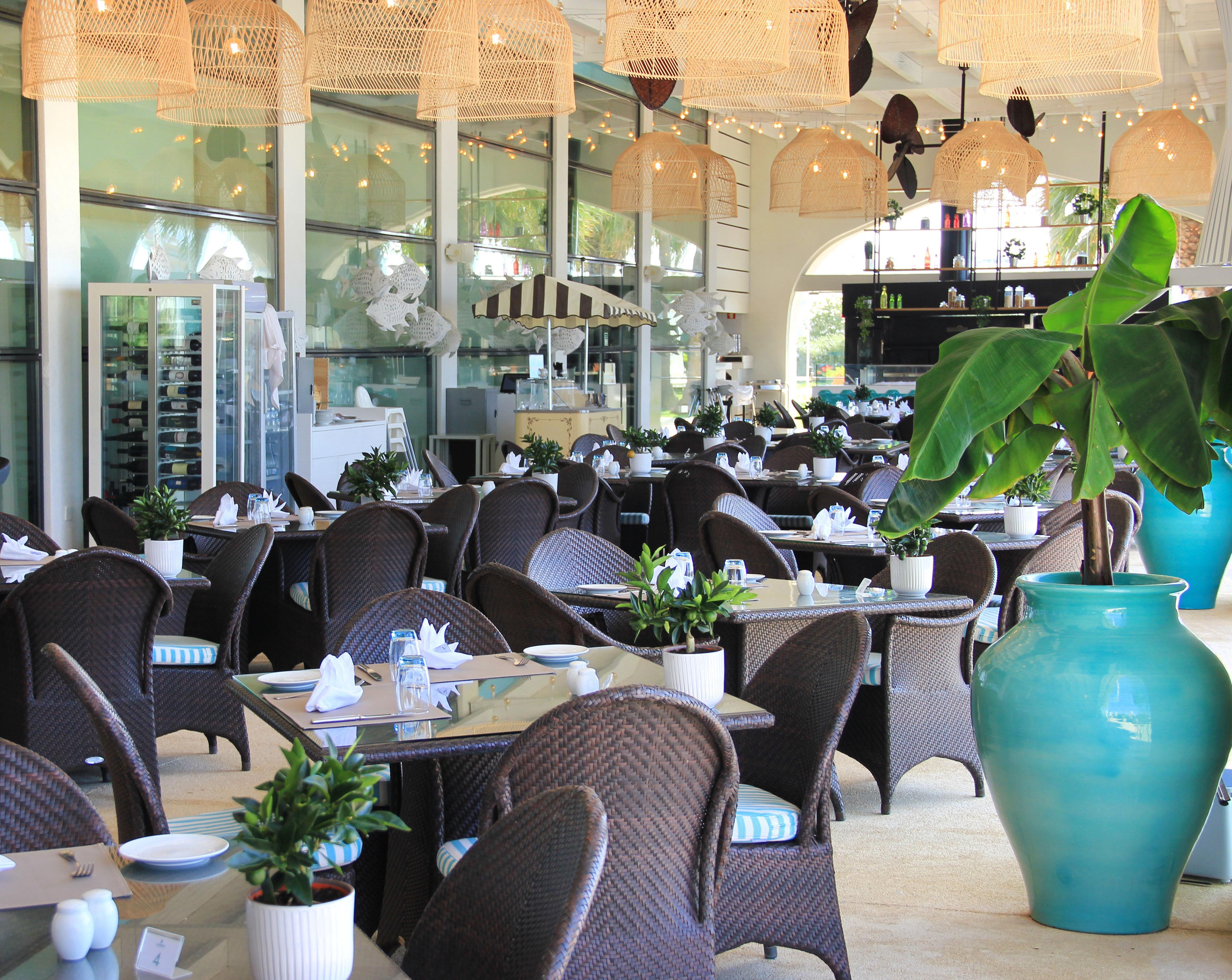 كراون بلازا فيلامورا المظهر الخارجي الصورة The interior of the restaurant